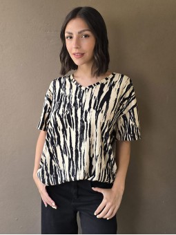 Remera Monterrey Negro